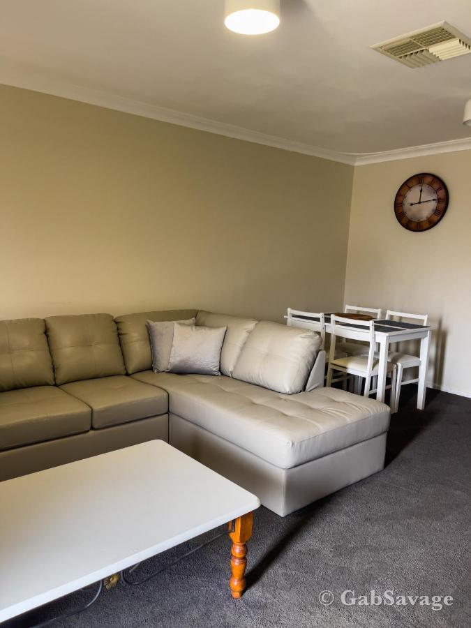 Kulin Erindale Apartments Extérieur photo